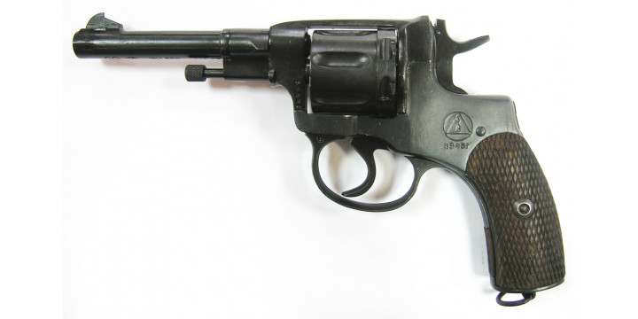 Оружие списанное, охолощенное ВПО-526 к.10х24 Наган